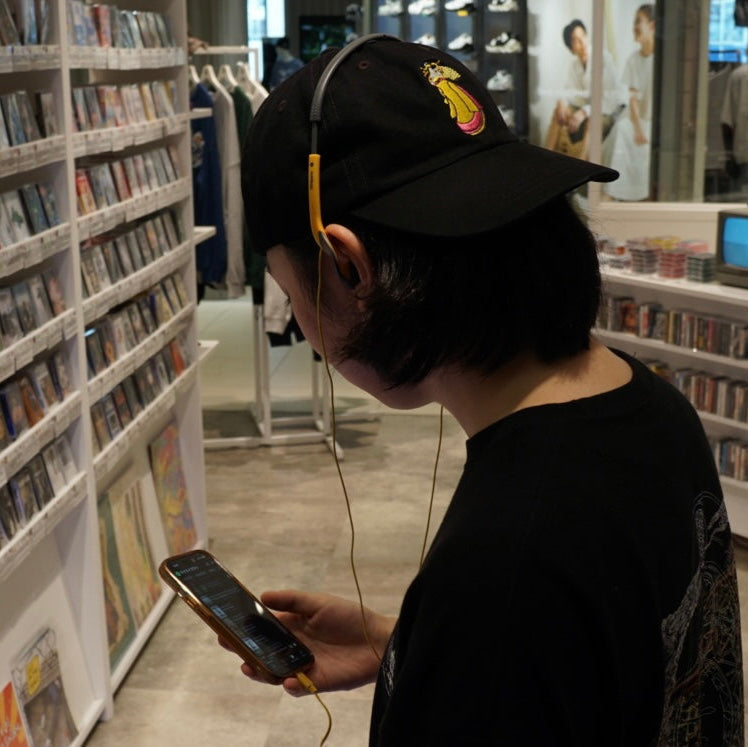 宇田川町SPORTS - FOLDABLE NECKPIECE – ODD TAPE